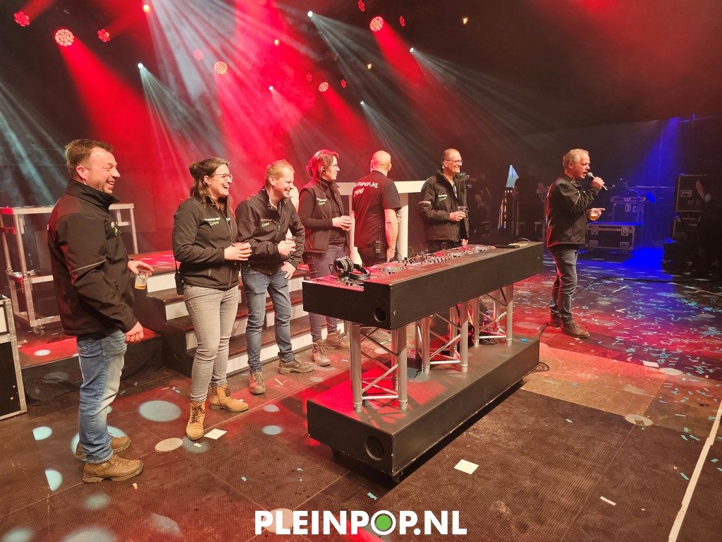 Zondag D I V.        (35)